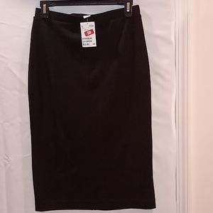 h & M Black slip on pencil skirt